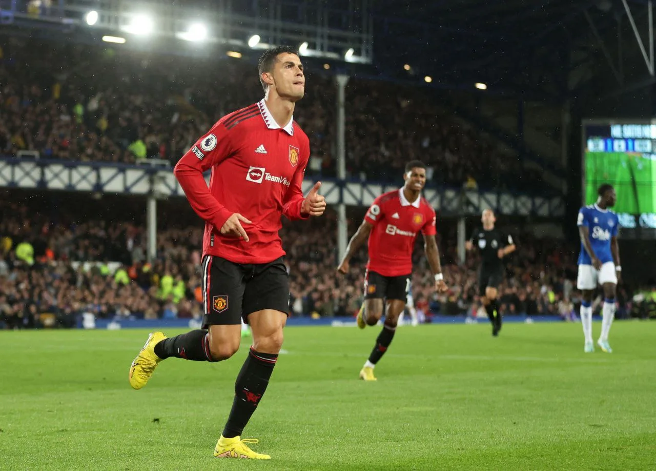 Everton 1-2 Manchester United. All goals and highlights (VIDEO)